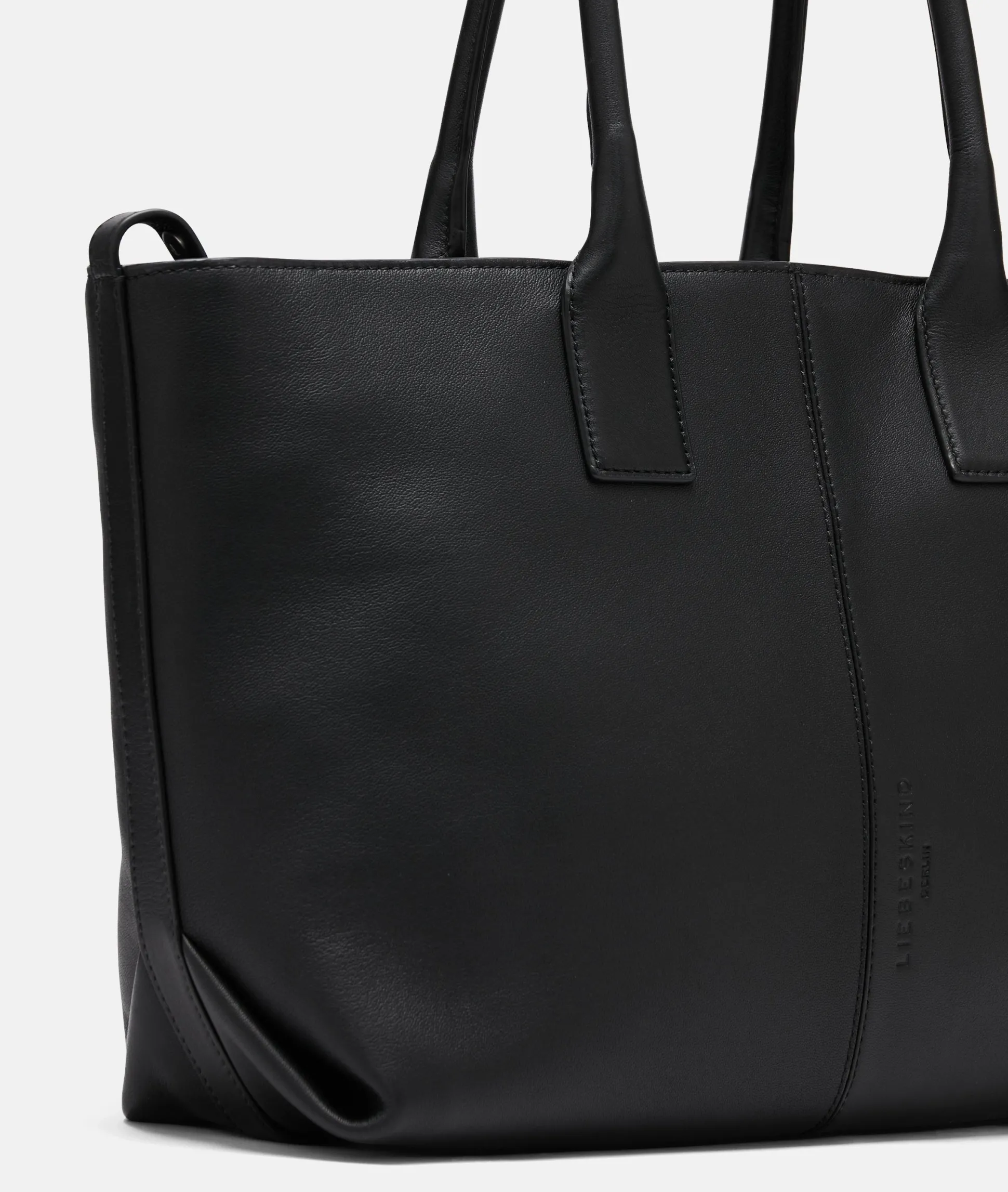 Chelsea Shopper M