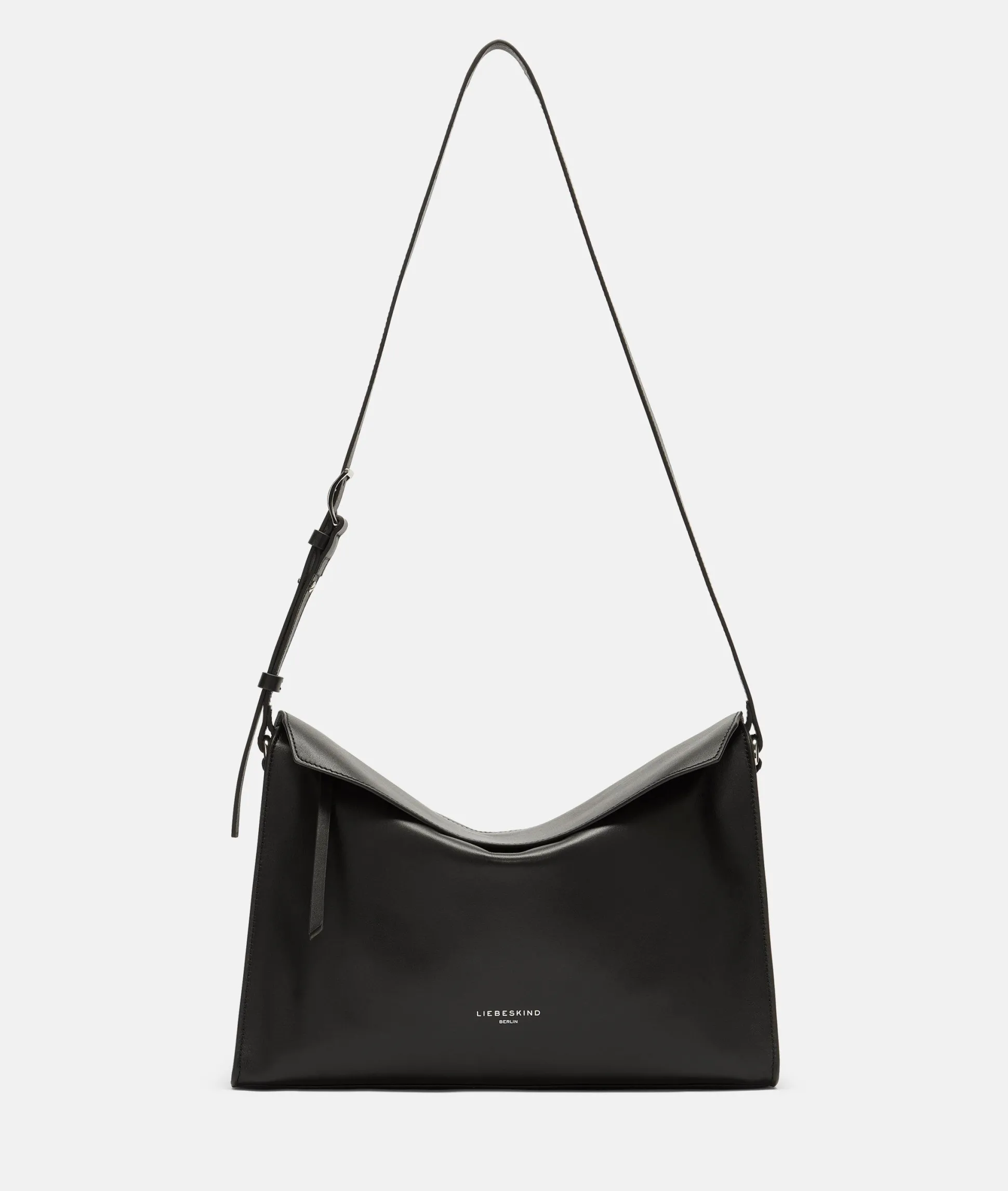 Lora Crossbody M