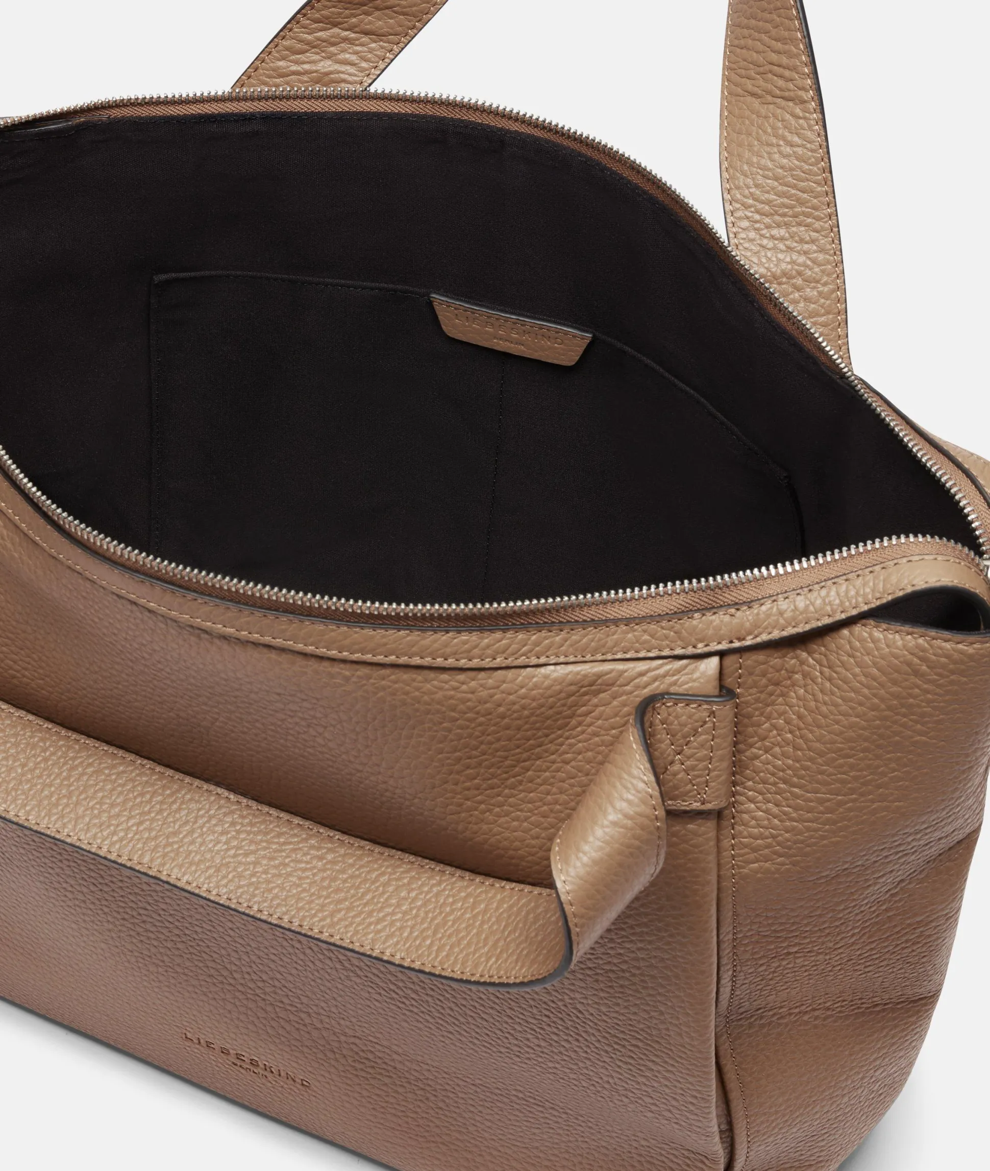 Satchel L