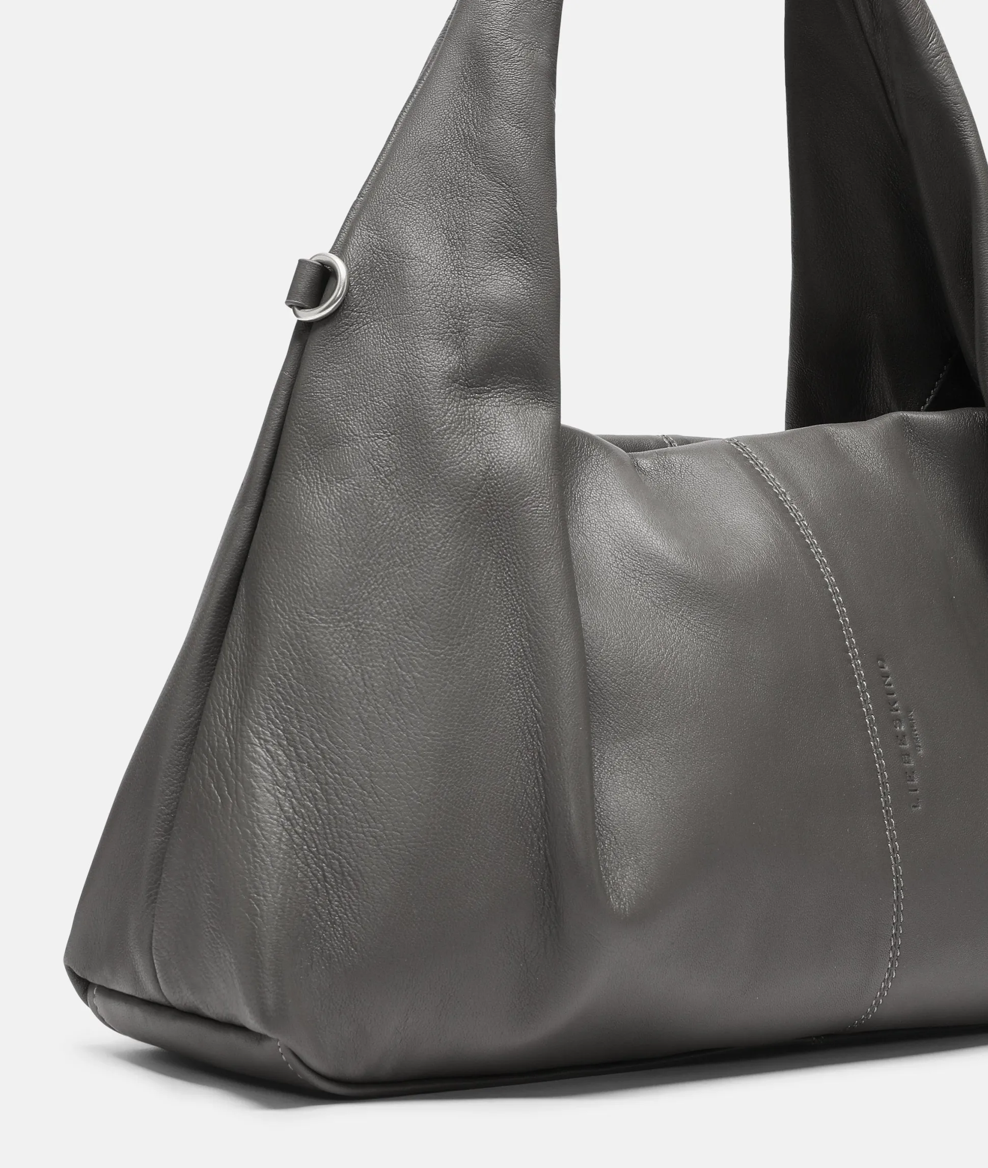 Scarlet Satchel M