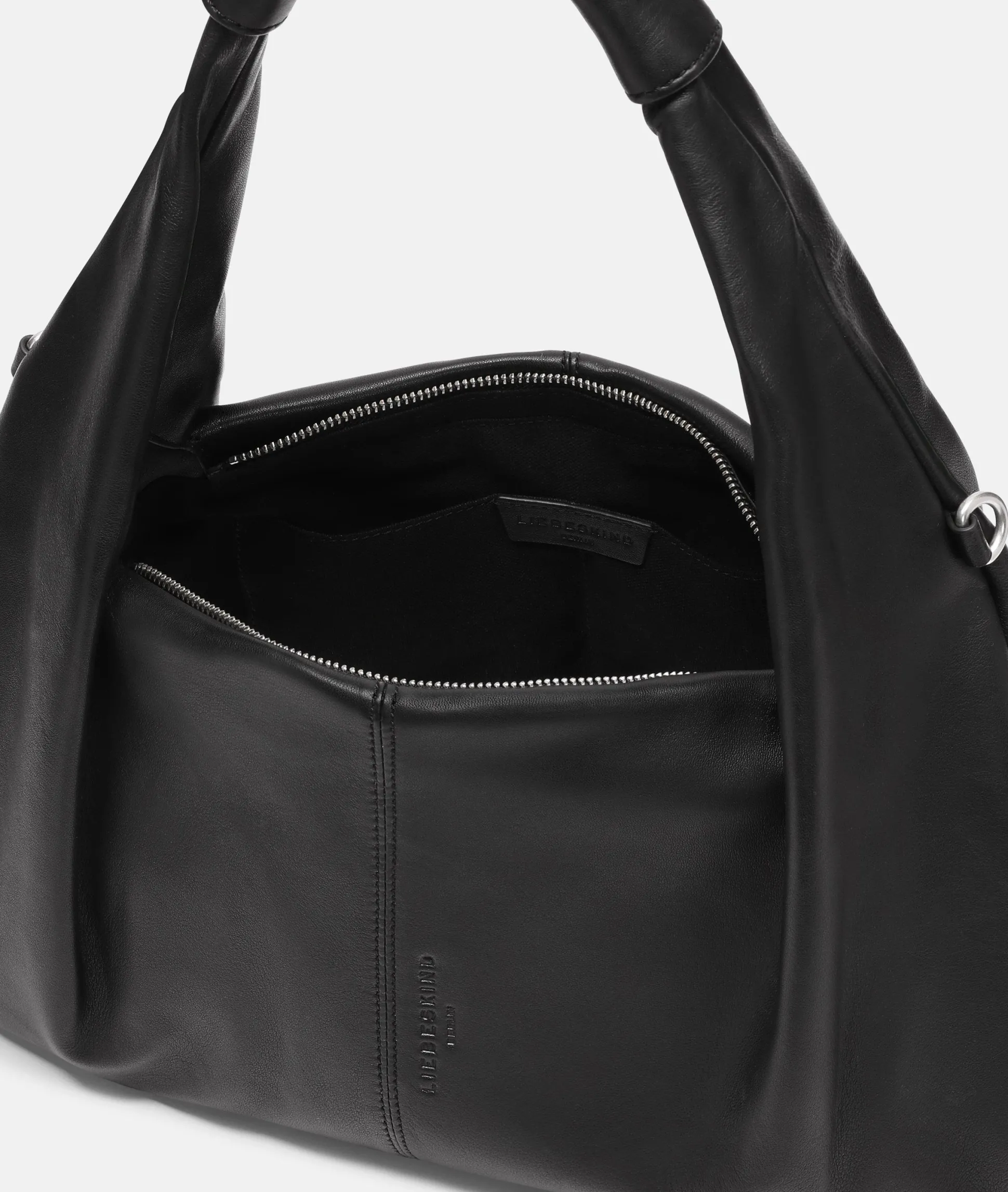 Scarlet Satchel M