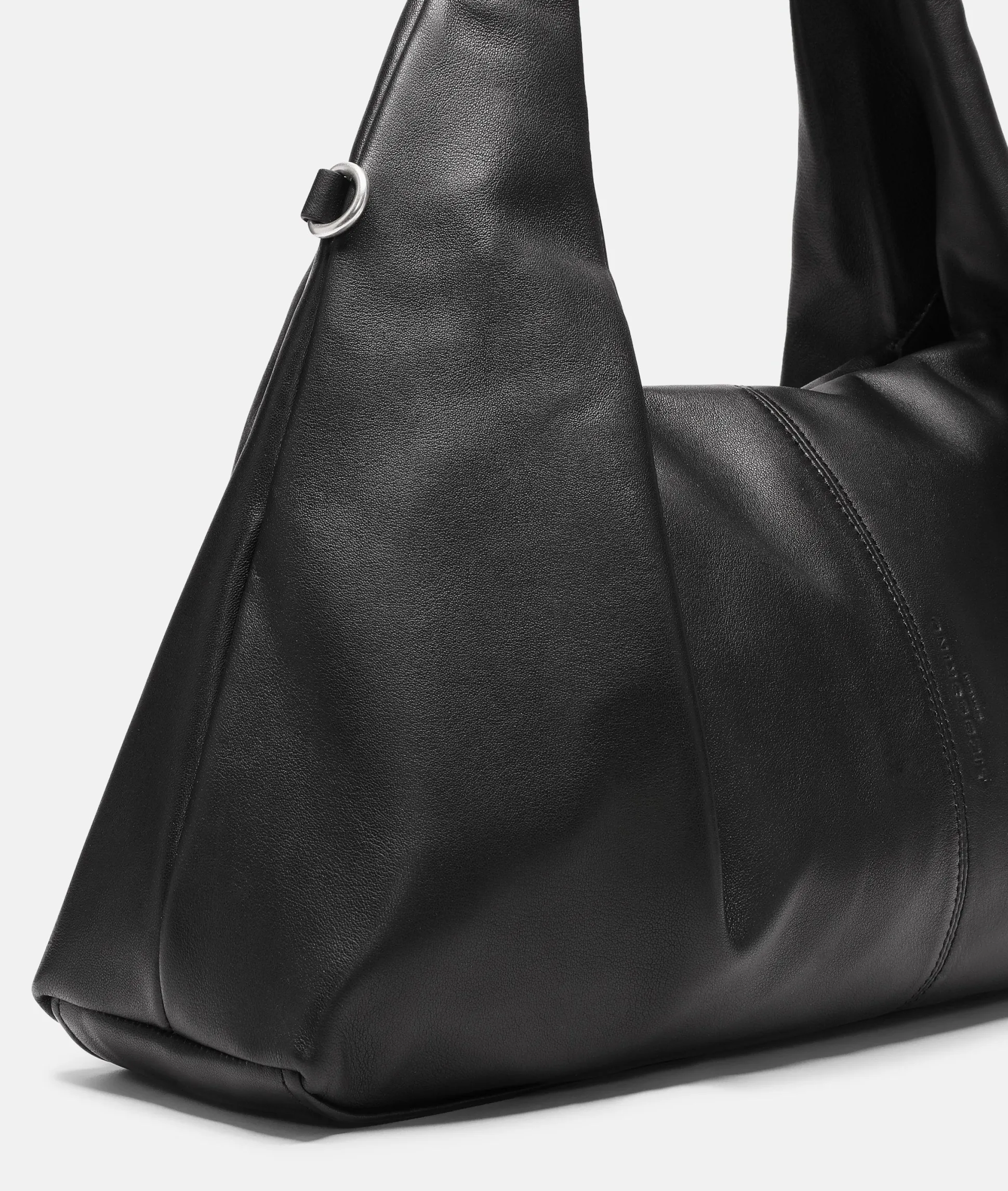 Scarlet Satchel M